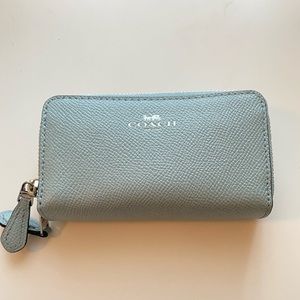 Coach Card Case /  Wallet, light blue shimmer, NWT